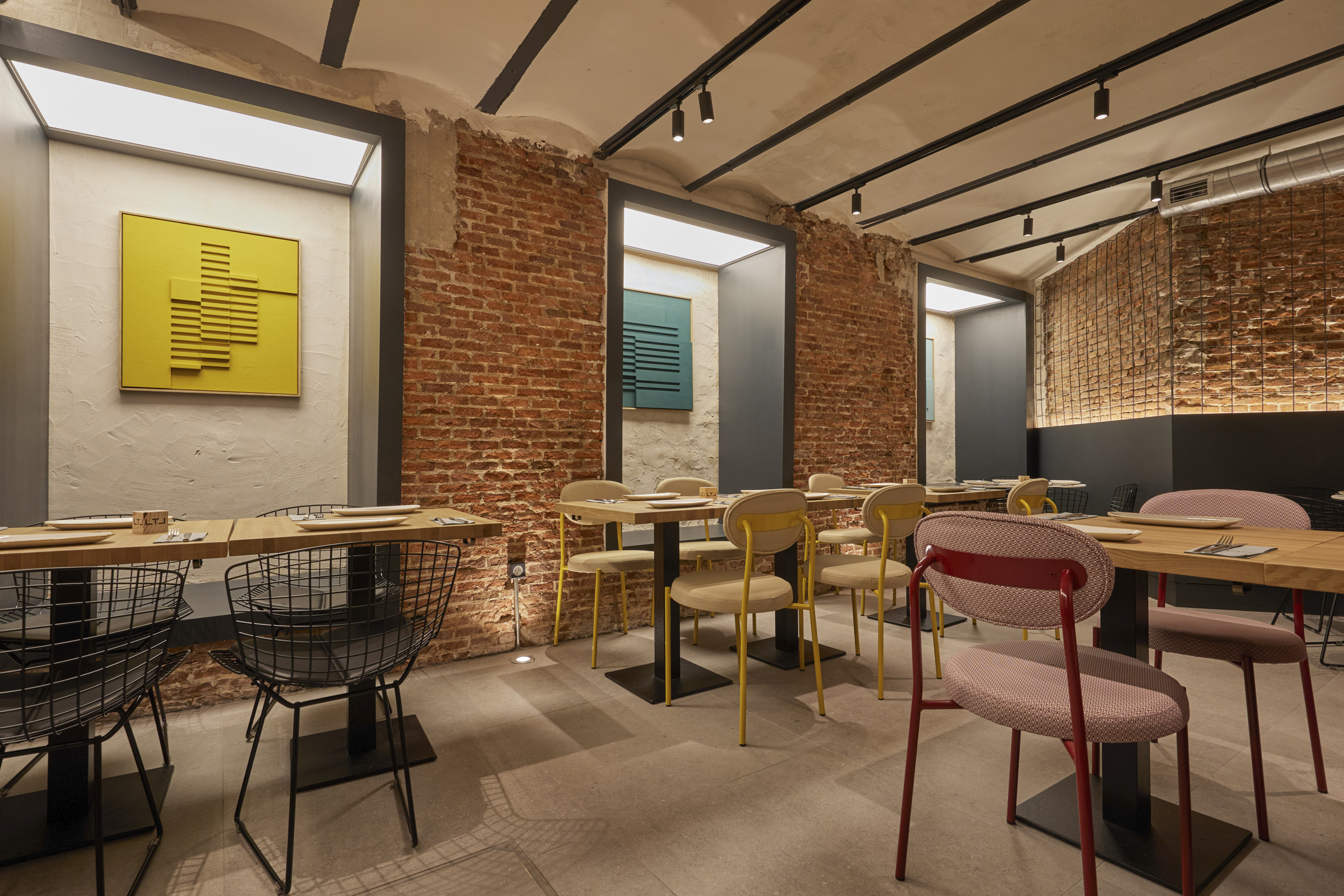 Milaneses - Reservado